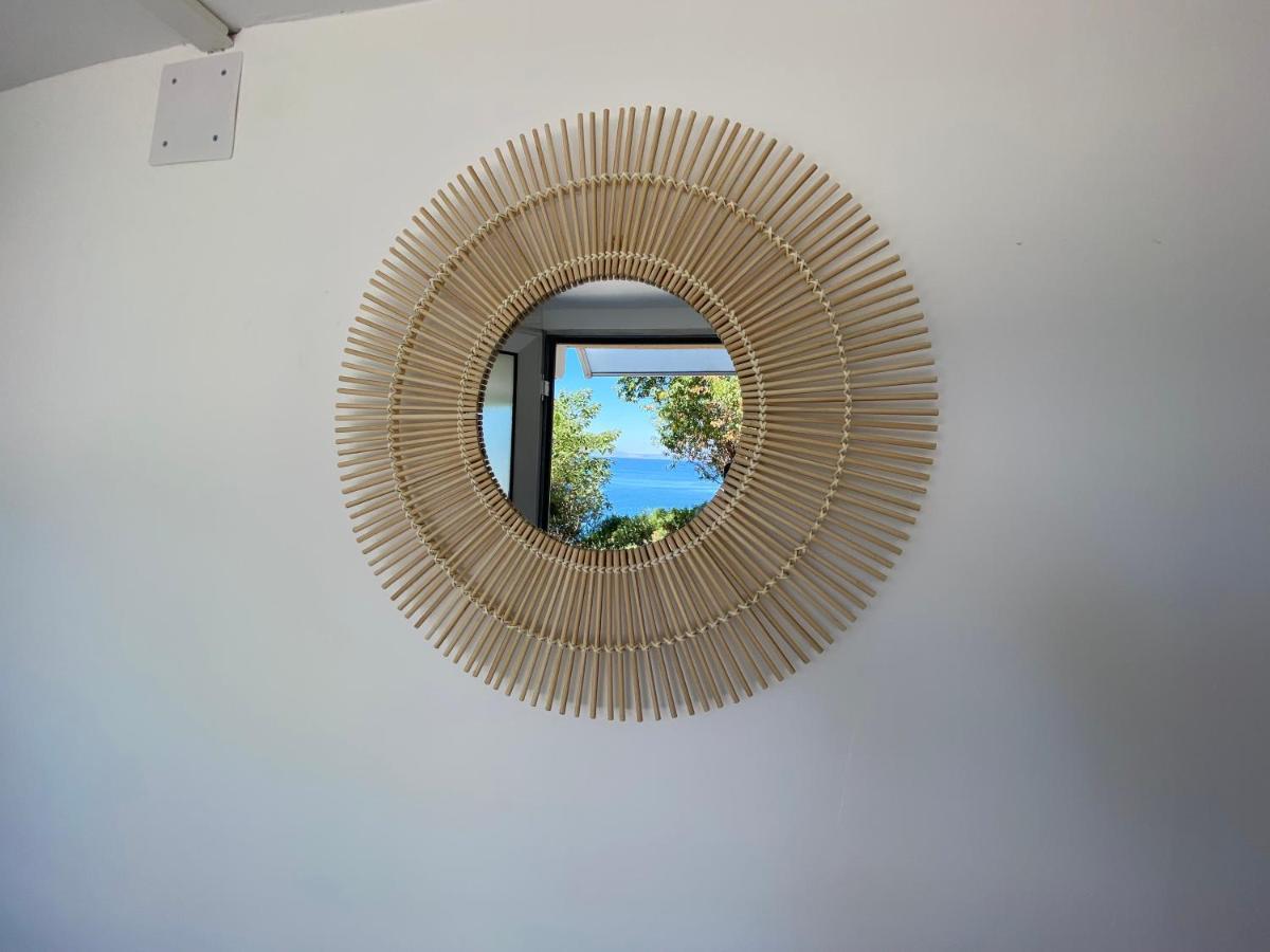 T3 Les Pieds Dans L'Eau Appartement Istres Buitenkant foto